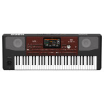 Korg Pa700