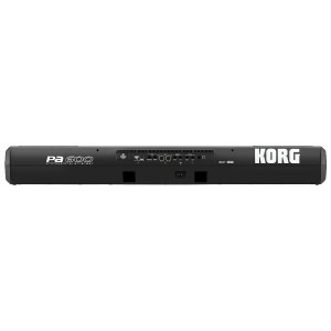 Korg Pa600 2