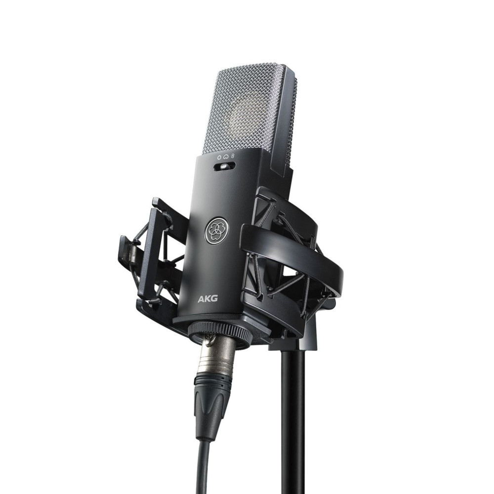 AKG C114