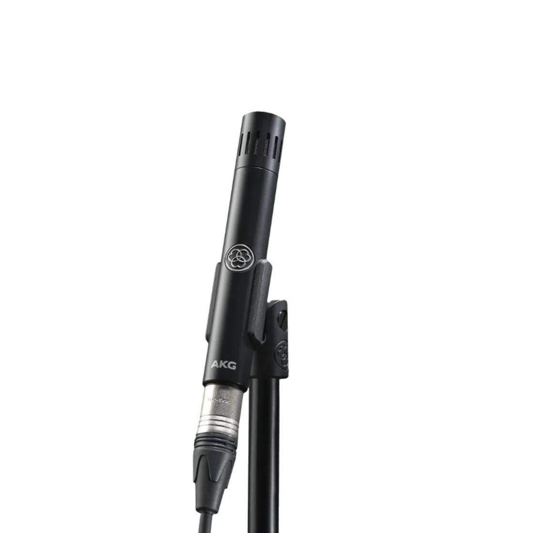 AKG C151