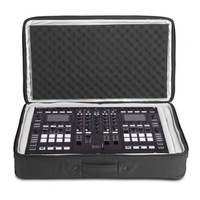 UDG Urbanite MIDI Controller Sleeve Large (Black)
