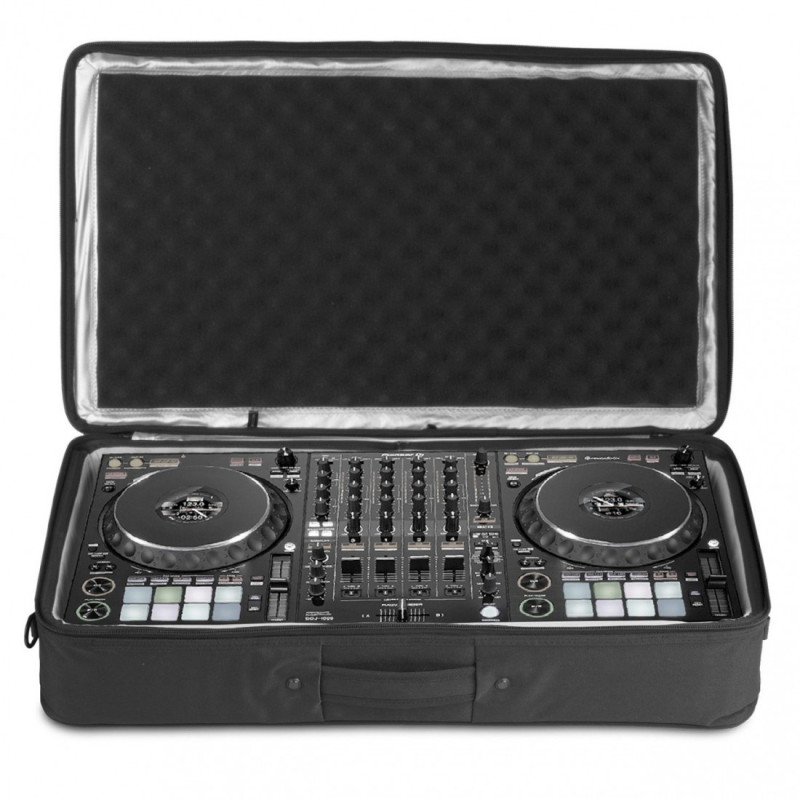 UDG Urbanite MIDI Controller Sleeve Large (Black)