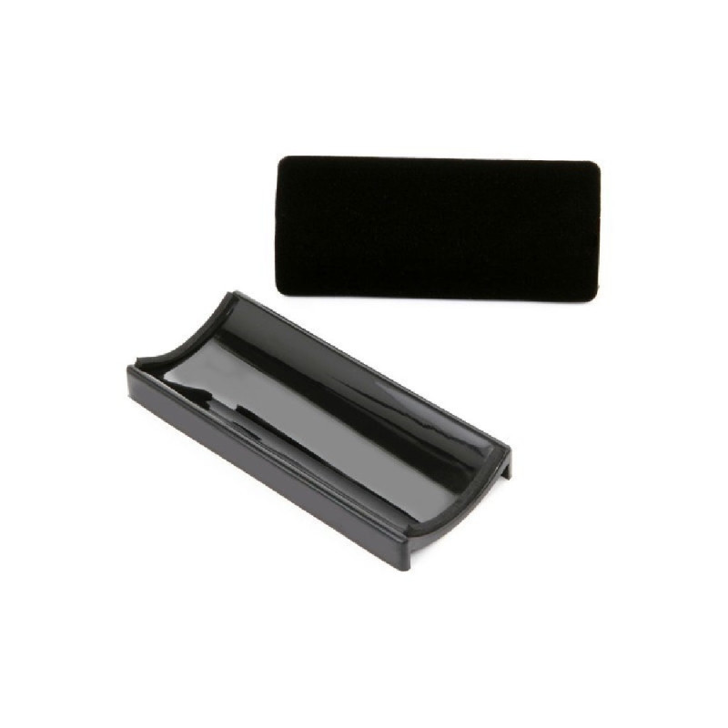 AM Denmark Velvet Vinyl Brush