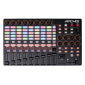 Superficie de Control MIDI USB Akai APC40 MKII angle 2