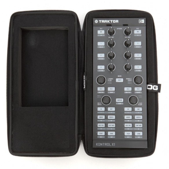 Estuche para Controlador DJ UDG Creator NI Kontrol F1/X1 Hardcase Protector (Black) open  Estuche para Controlador DJ UDG Creator NI Kontrol F1/X1 Hardcase Protector (Black) open