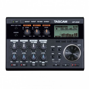 Grabador Portatil Tascam DP-006 angle 2
