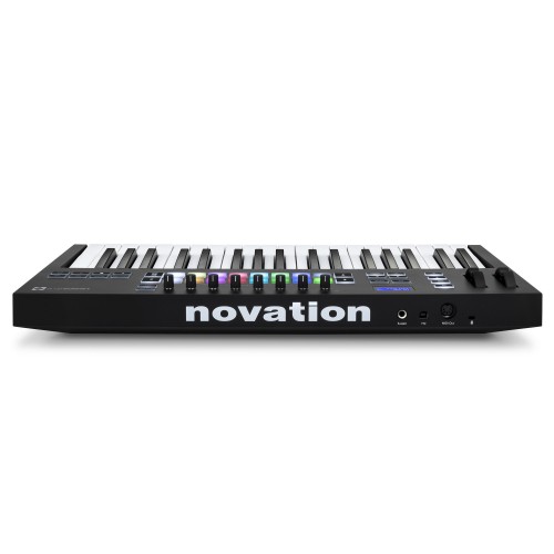 Teclado Controlador MIDI USB 37 Teclas Novation Launchkey 37 MK3 rear