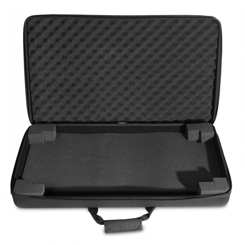 UDG Creator NI Traktor Kontrol S4 MK3/S2 MK3 Hardcase (Black)