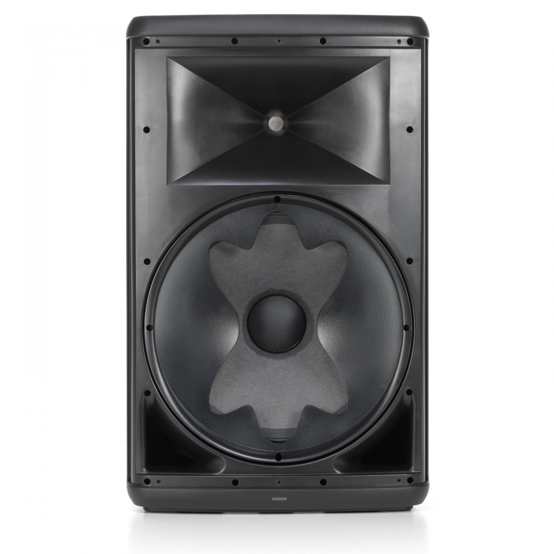 JBL EON 715