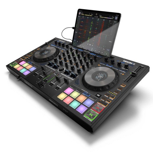 Controlador DJ 4 Canales Reloop Mixon 8 Pro angle5