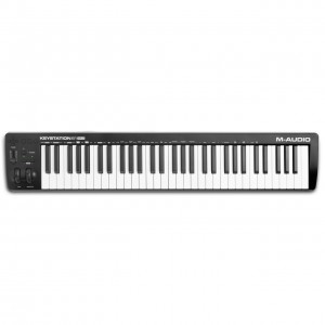 Teclado Controlador MIDI USB 61 Teclas M-Audio Keystation 61 MK3 angle 2
