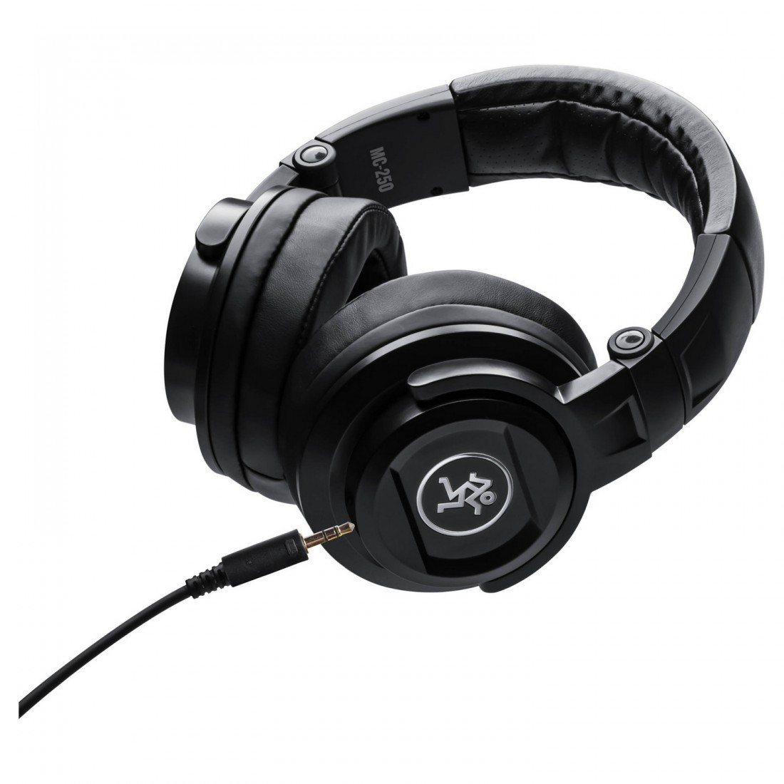 Mackie MC-250